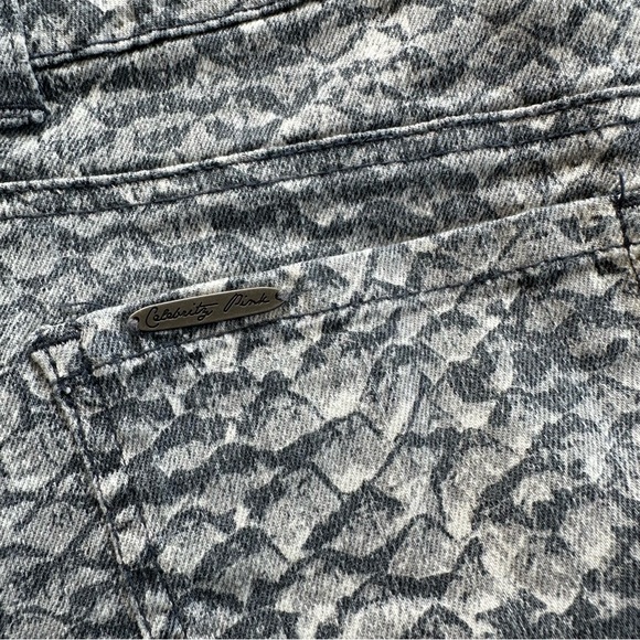 Denim Shorts - Picture 4 of 6